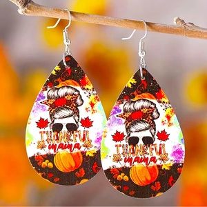 🍂🍁Maple Leaf 🍁 Pumpkin Pattern THANKFUL MAMA Earrings